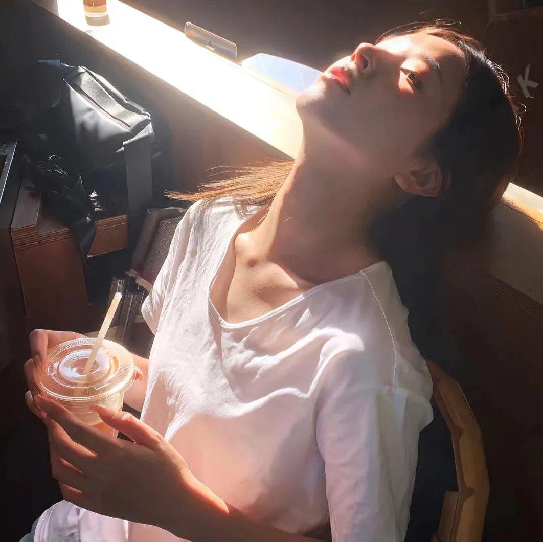 女演员们